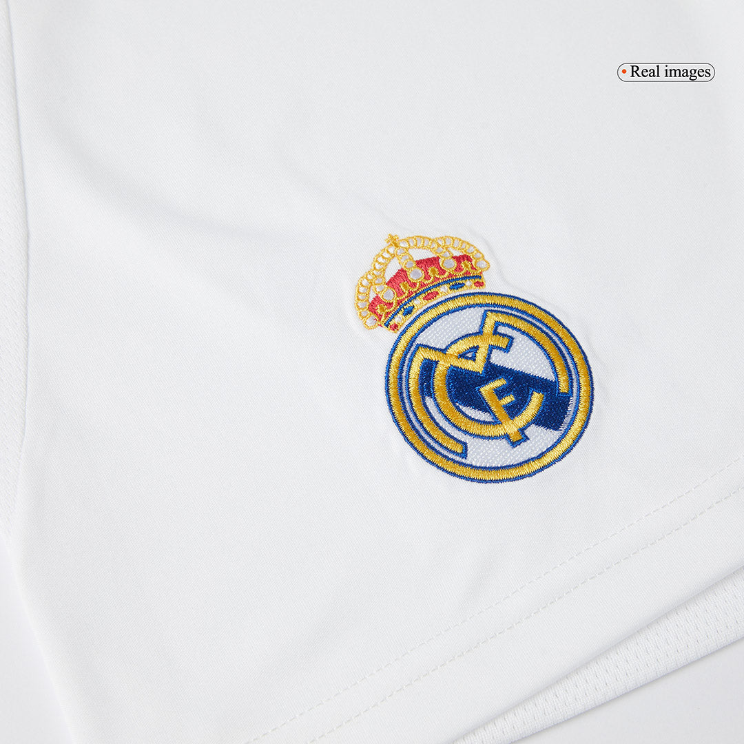 Pantalón cortos de local del Real Madrid