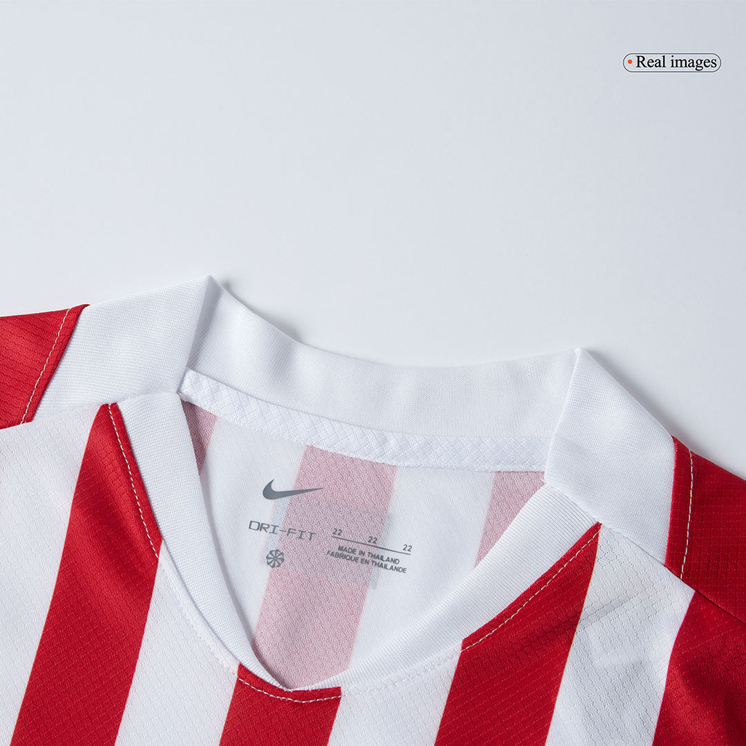 Kit de fútbol local del Atlético de Madrid para niño (Kit, pantalón corto y medias) 2025/26