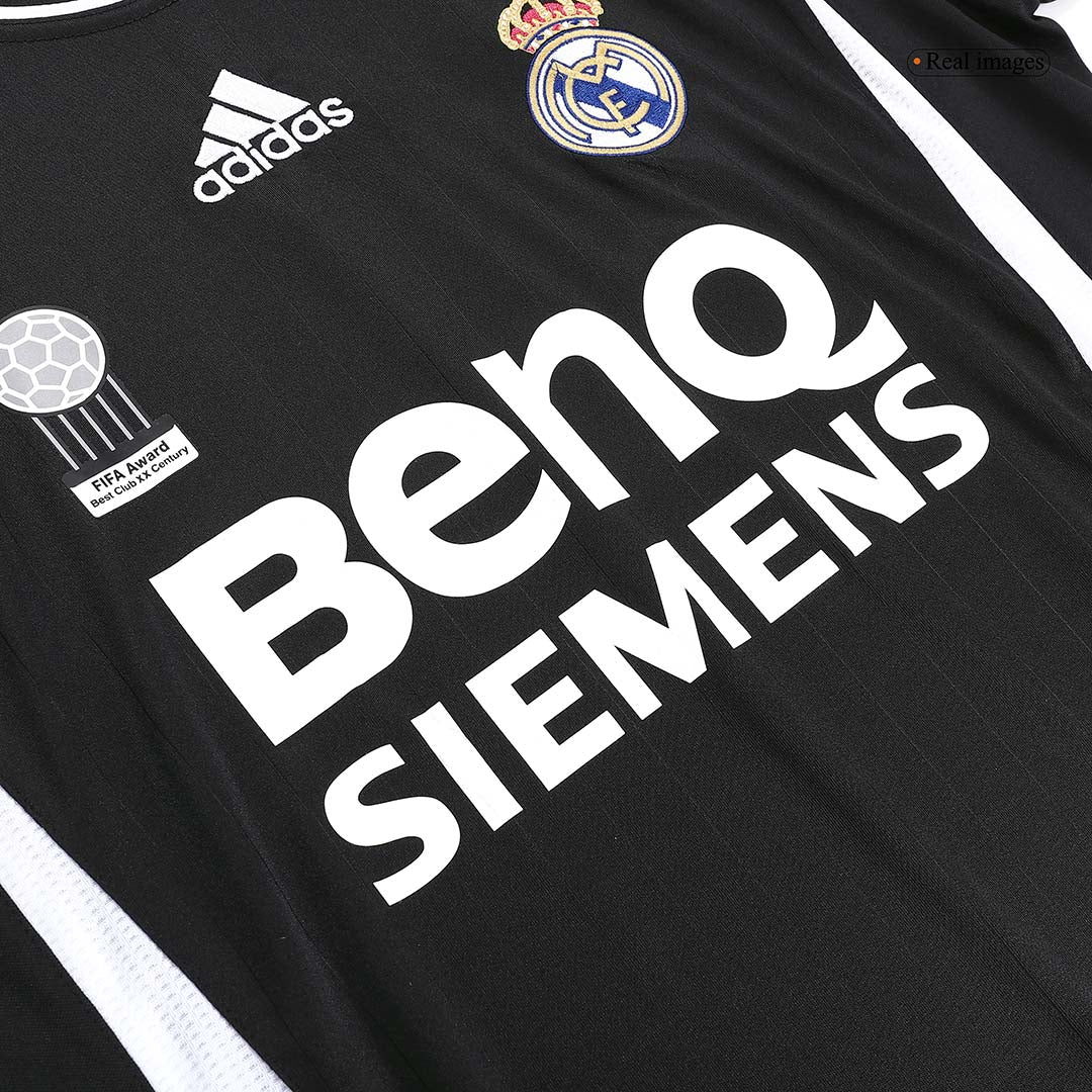 Camiseta de fútbol vintage del Real Madrid RAUL #7 Visitante 2006/07