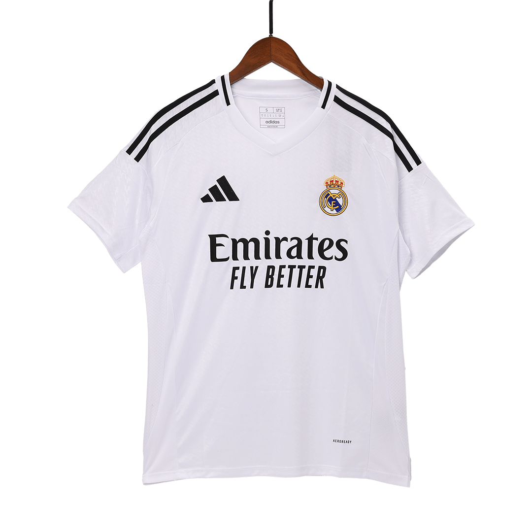 Kit de camiseta de fútbol local del Real Madrid