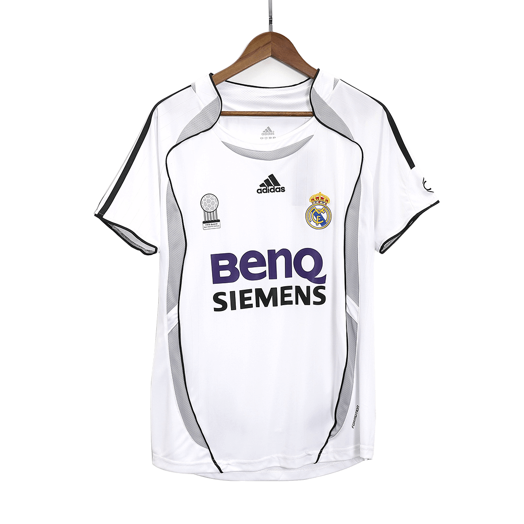 Camiseta de fútbol vintage del Real Madrid BECKHAM #23 2006/07