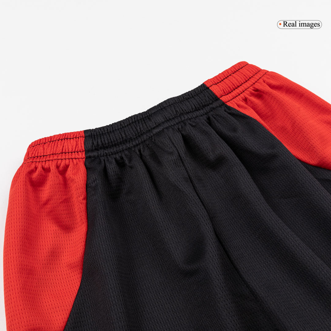 Equipación infantil de la selección de fútbol de Austria (camiseta + pantalón corto) para el Mundial de 2026, color rojo.