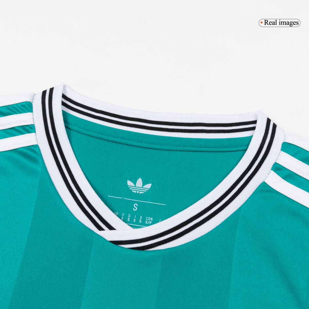 Camiseta de fútbol visitante EKITIKE #22 del Liverpool 2025/26