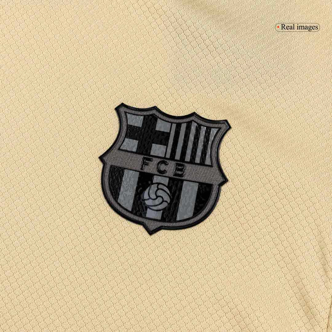 Kit de visitante del Barcelona para niño (Kit, pantalón corto y calcetines) 2025/26 (amarillo y negro)