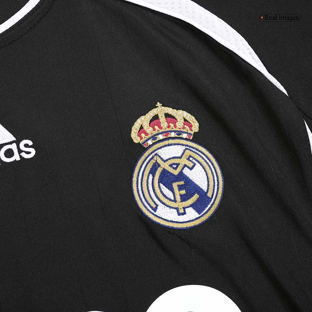 Camiseta de fútbol vintage del Real Madrid SERGIO RAMOS #4 Visitante 2006/07
