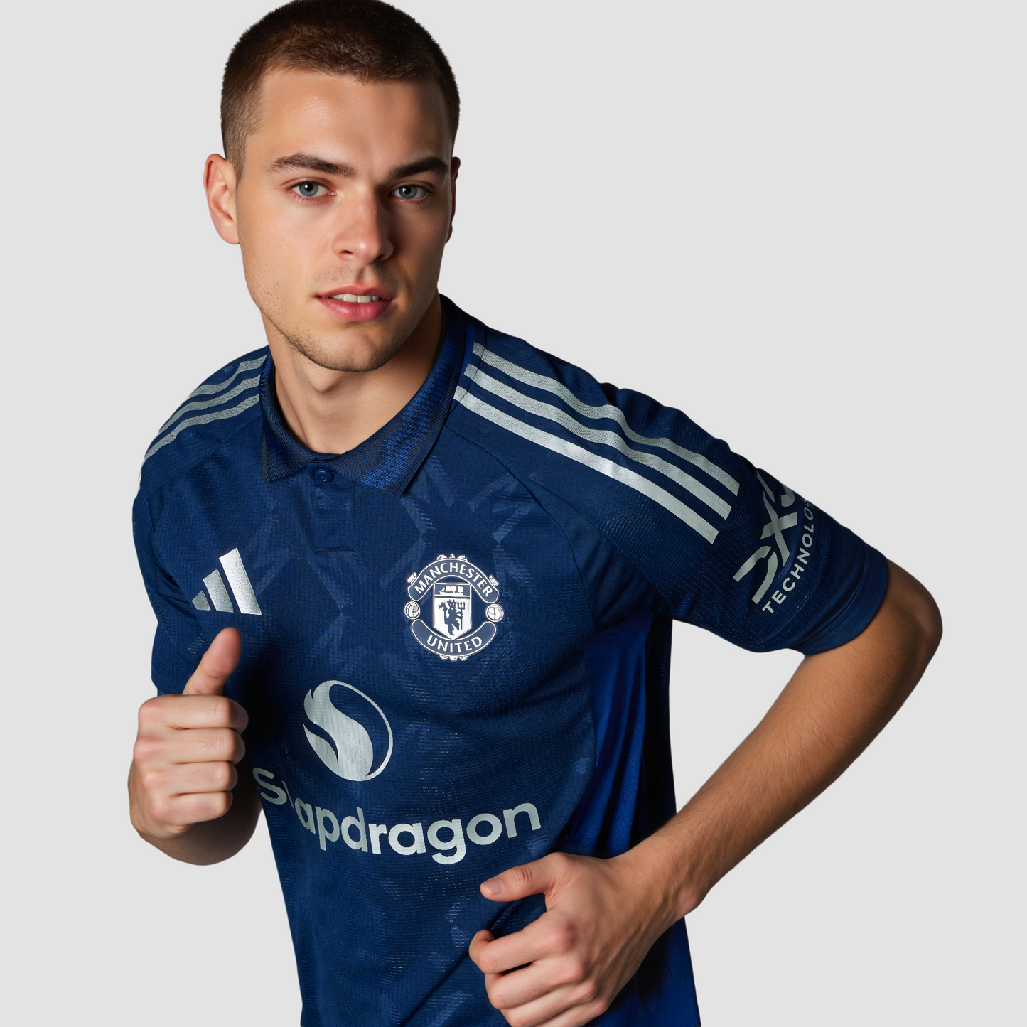 Camiseta de fútbol visitante del Manchester United 2024/25