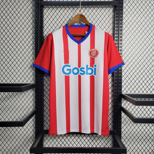 Equipación local del Girona 2023-2024
