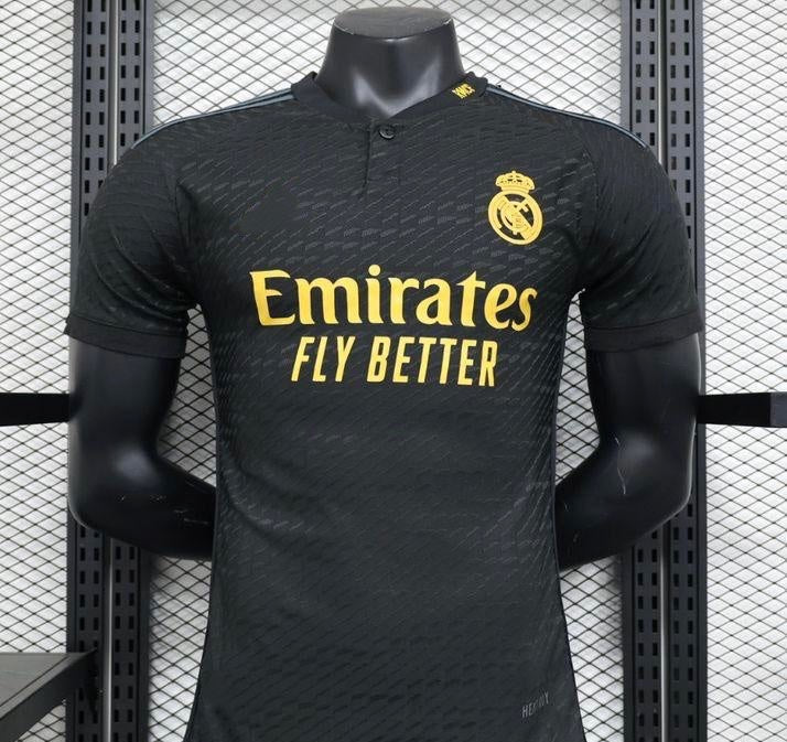 Camiseta tercera del Real Madrid versión jugador 2023-2024