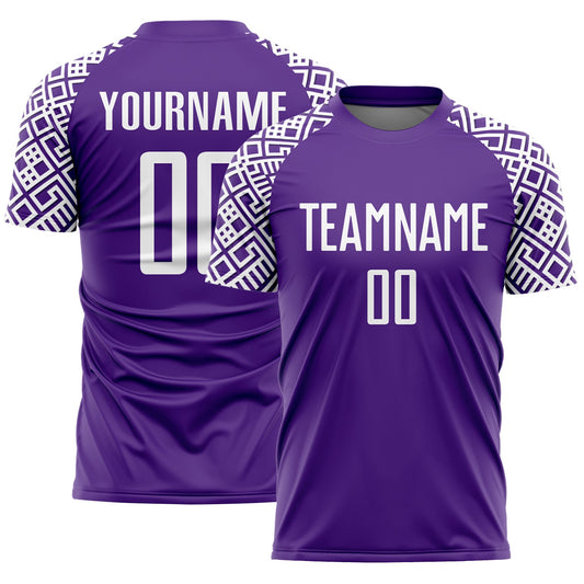 Camiseta de fútbol personalizada con sublimación de formas geométricas en morado y blanco