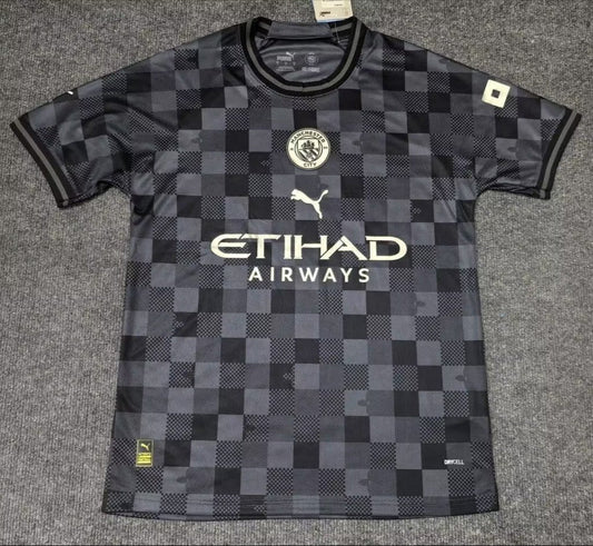 Camiseta especial dorada del Manchester City 24/25