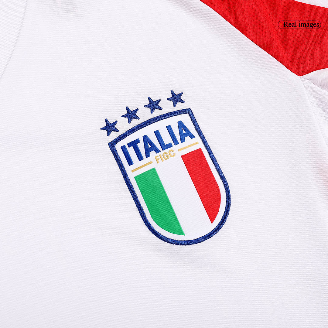 Kit de fútbol de visitante de Italia (camiseta y pantalón corto) para la Eurocopa 2024