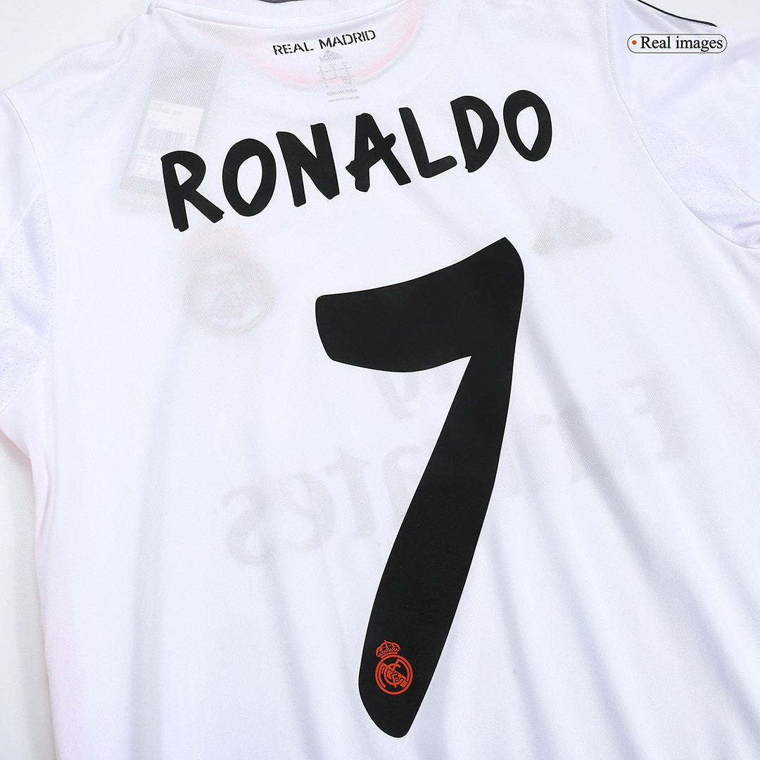 Camiseta de fútbol vintage del Real Madrid RONALDO #7 (local) 2013/14