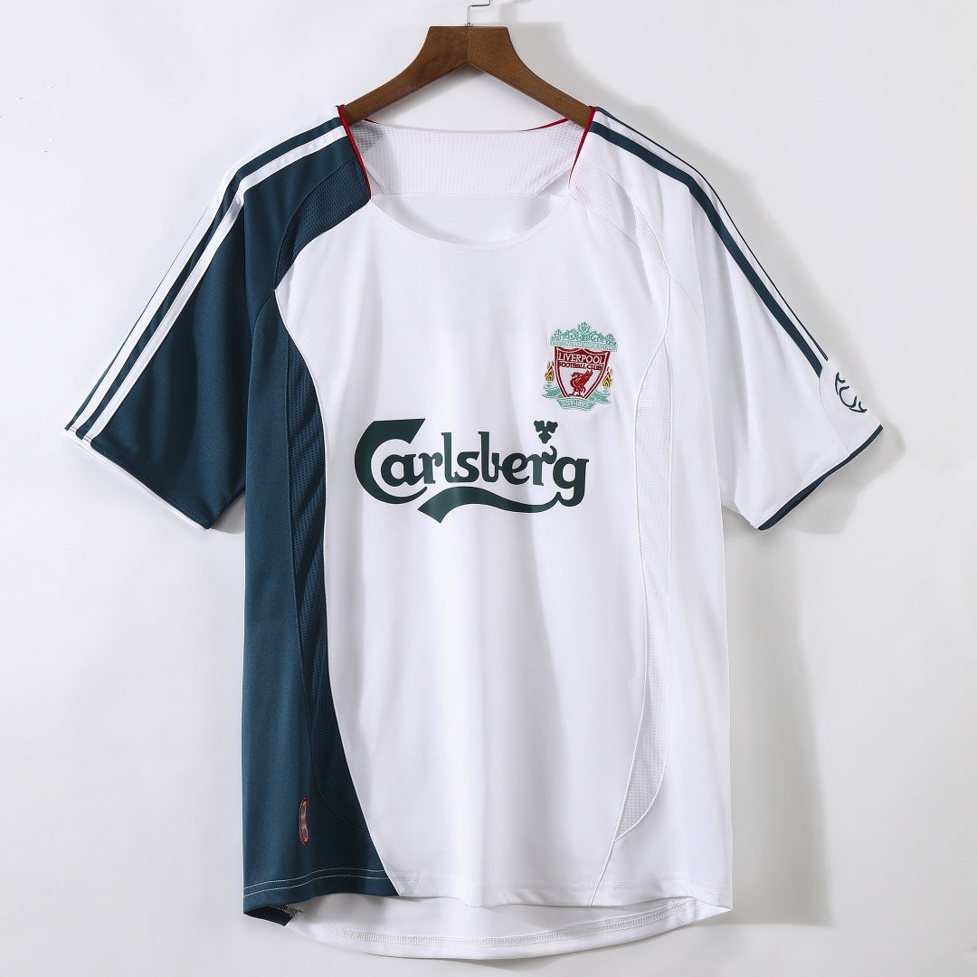 Camiseta retro de visitante del Liverpool 2006-2007