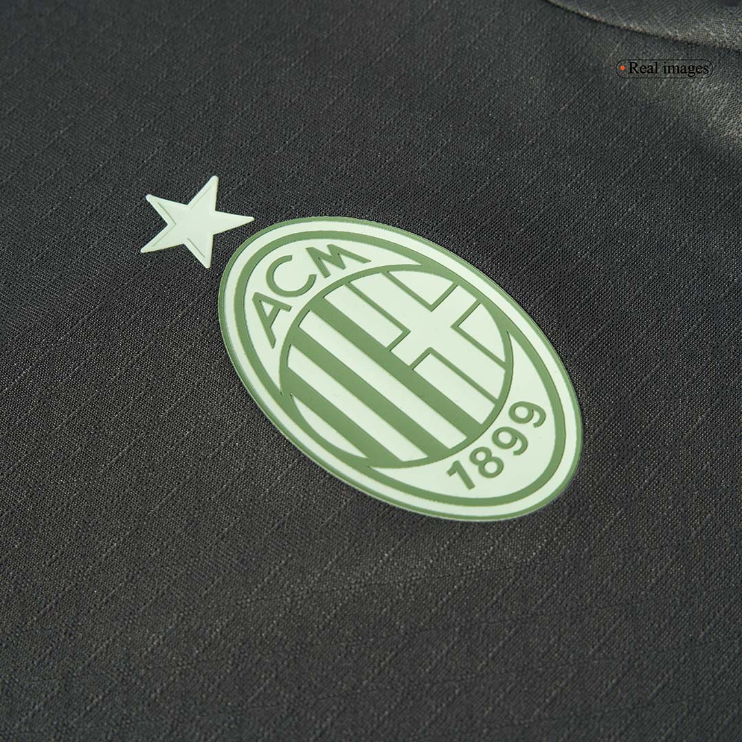 Camiseta de fútbol de visitante del AC Milan 2024/25