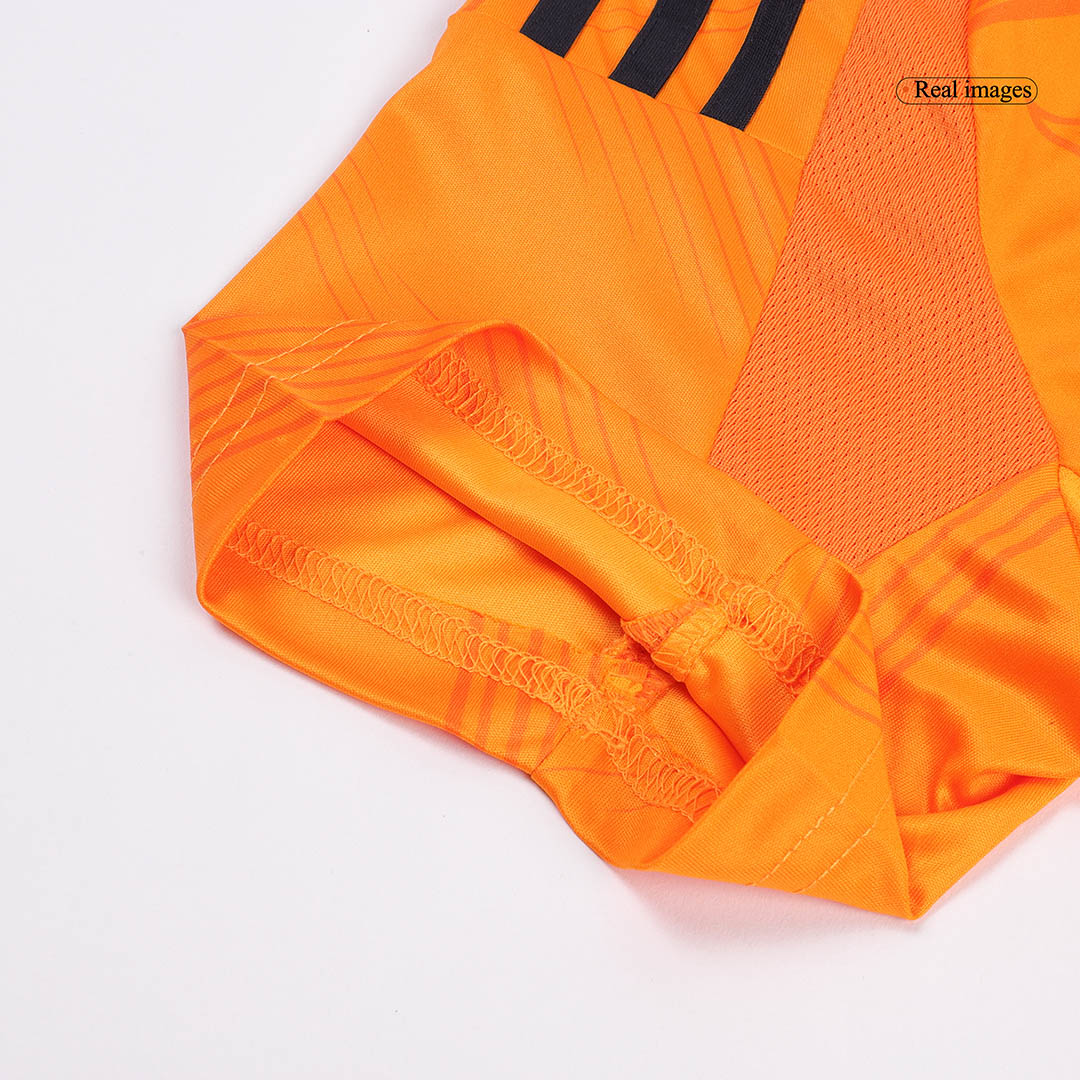 Camiseta de fútbol visitante del Real Madrid MBAPPÉ #9