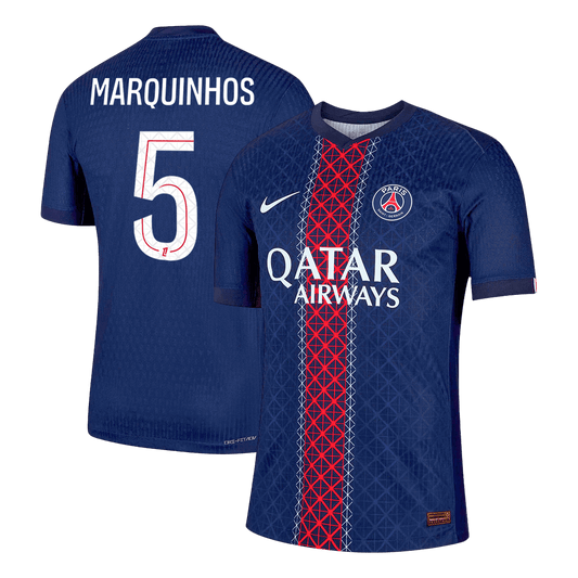 Camiseta de fútbol local auténtica del PSG MARQUINHOS #5 2025/26 azul marino