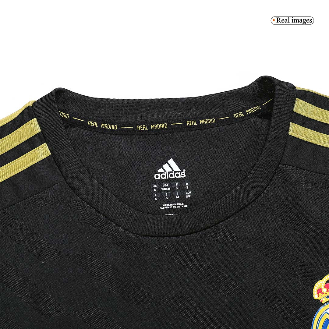 Camiseta de fútbol vintage de visitante del Real Madrid 2011/12