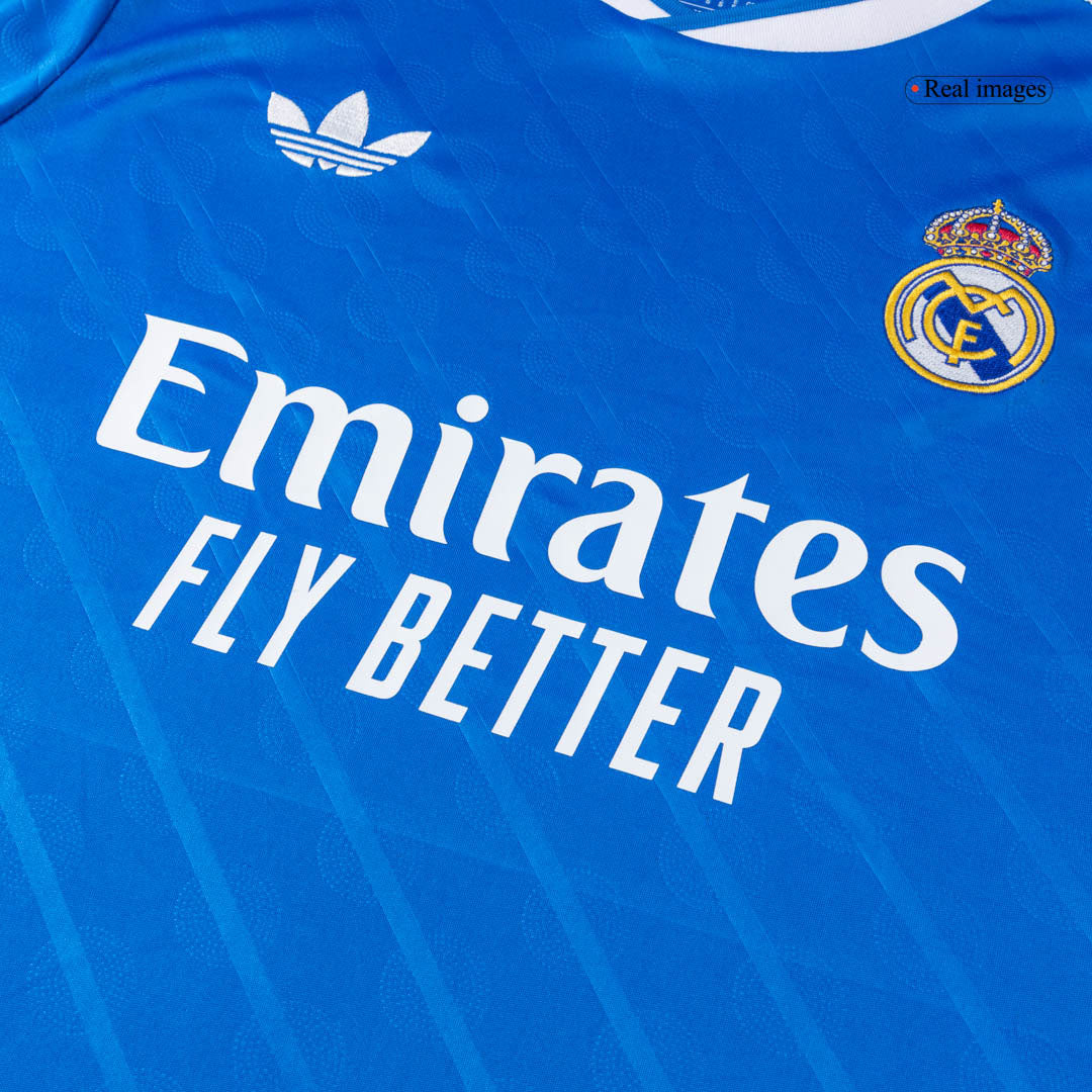 Camiseta de fútbol del Real Madrid BELLINGHAM #5 2025/26