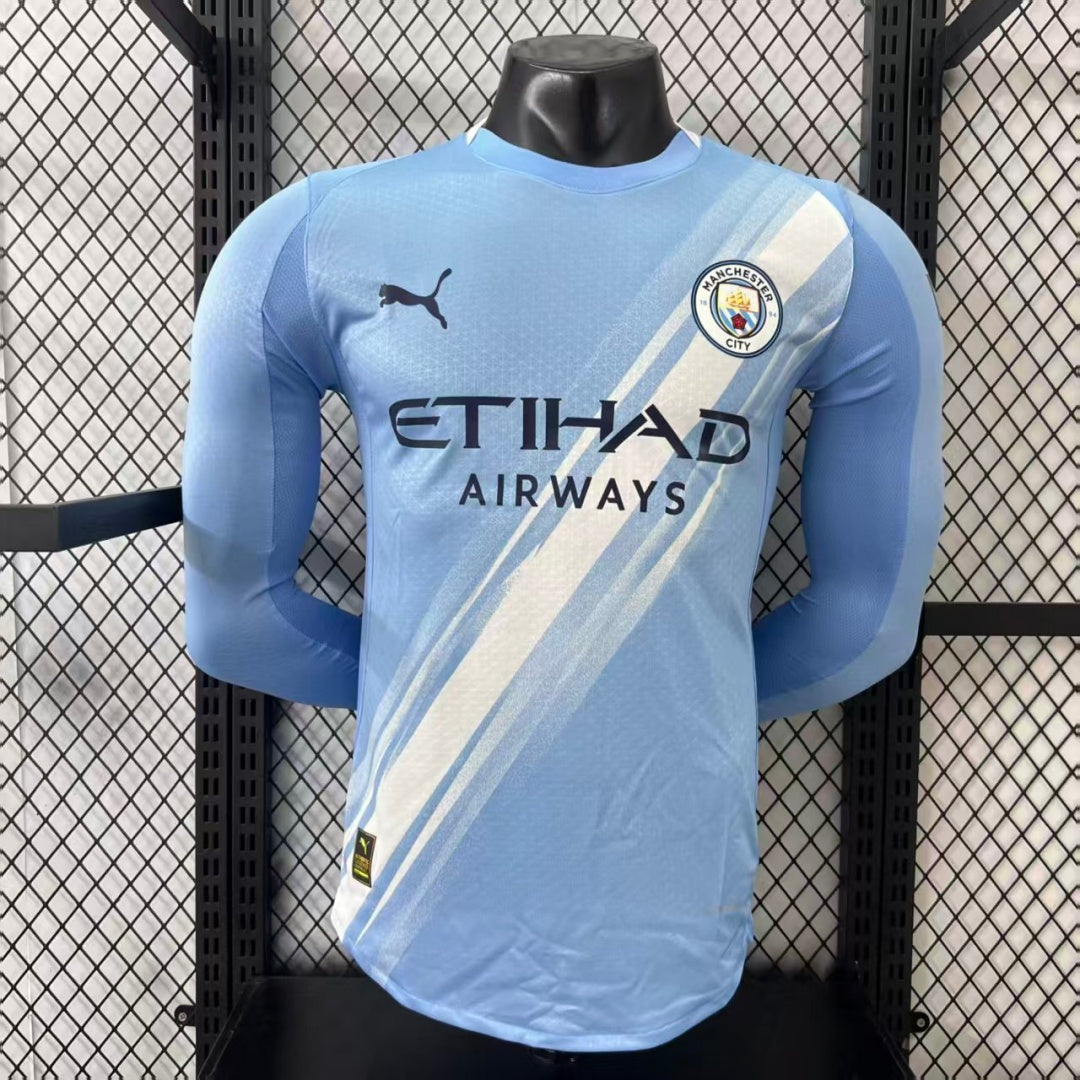 Camiseta de jugador local del Manchester City 25/26, manga larga