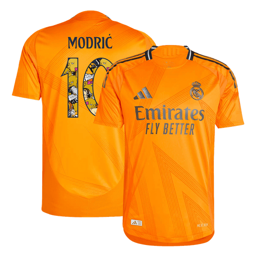 Camiseta de fútbol auténtica de visitante del Real Madrid MODRIĆ #10 - Fuente Bear Champ