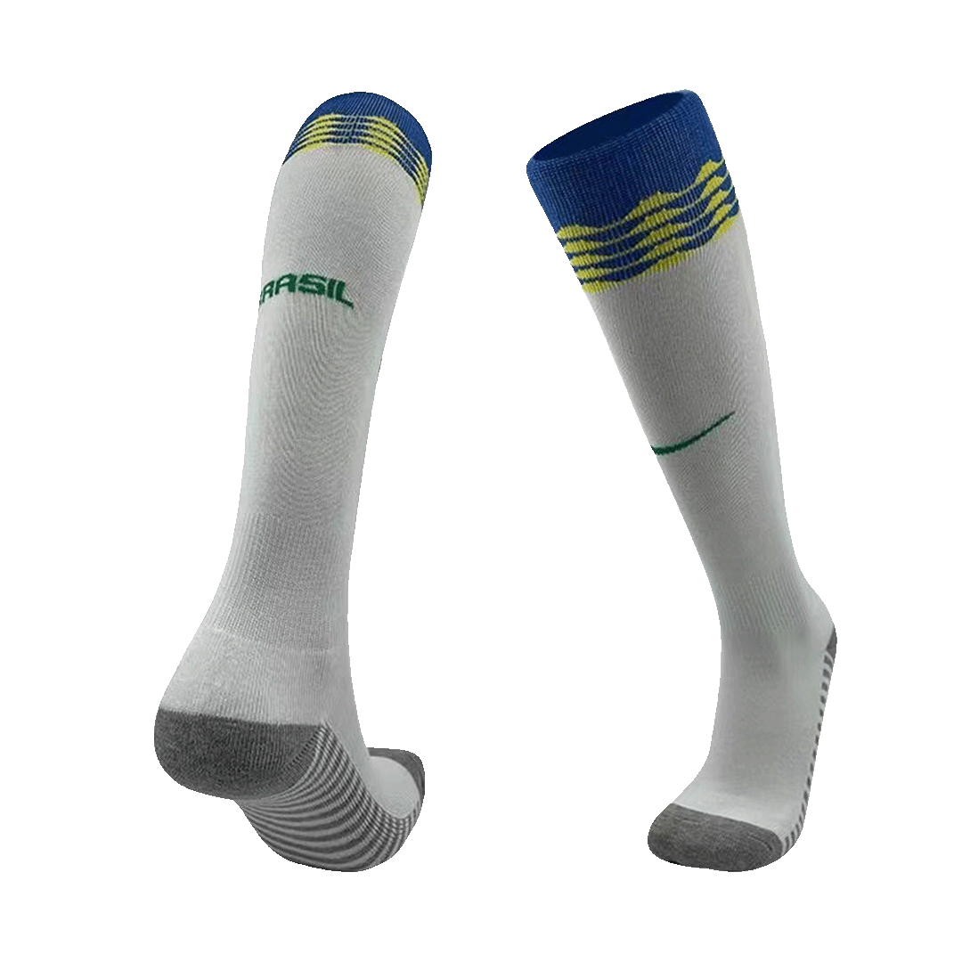 Kit de fútbol local de Brasil para niños (camiseta, pantalón corto y medias) Copa América 2024