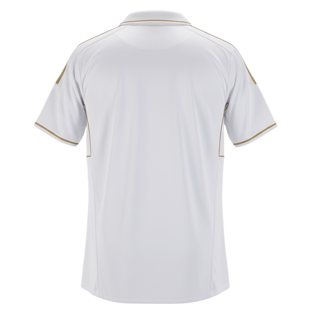 Camiseta de fútbol vintage de local del Real Madrid 2011/12