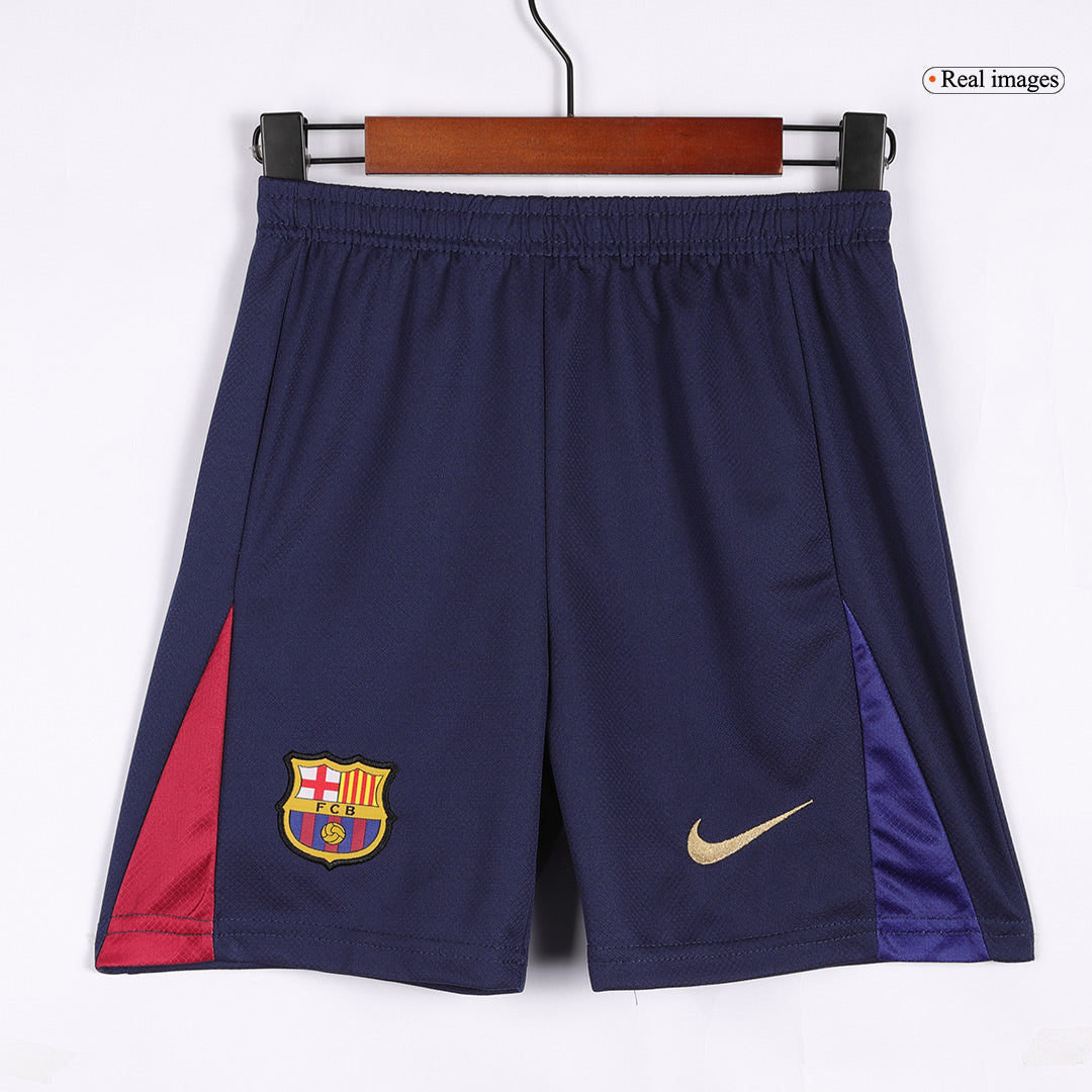 Kit de fútbol infantil del Barcelona (camiseta y pantalón corto) 2024/25 con el logotipo de Spotify sin texto