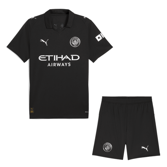 Kit de visitante del Manchester City (camiseta y pantalón corto) 2025/26, color negro