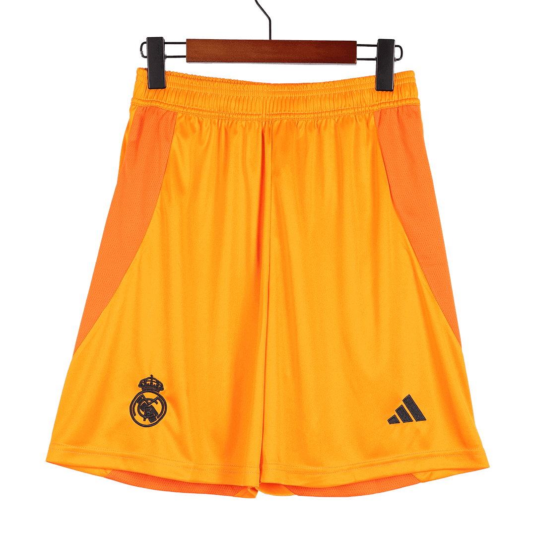 Pantalón cortos de visitante del Real Madrid