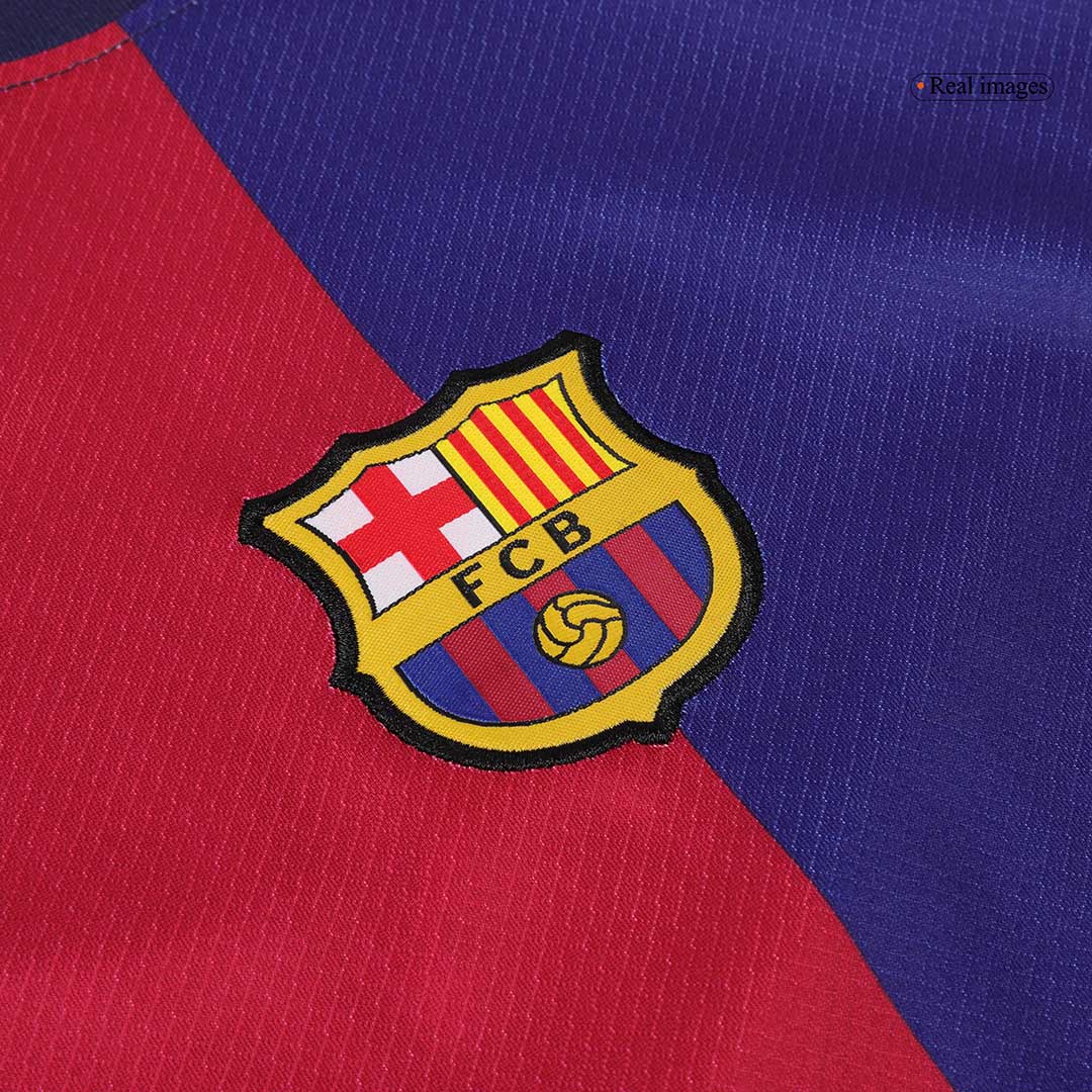 Kit de fútbol infantil del Barcelona (camiseta y pantalón corto) 2024/25 con el logotipo de Spotify sin texto