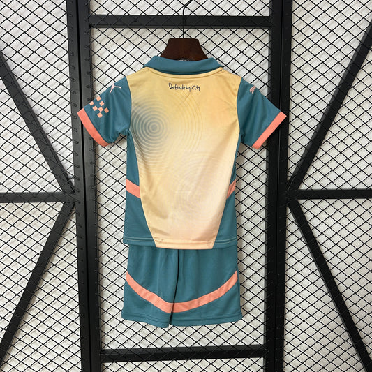 Conjunto infantil del Manchester City 24/25