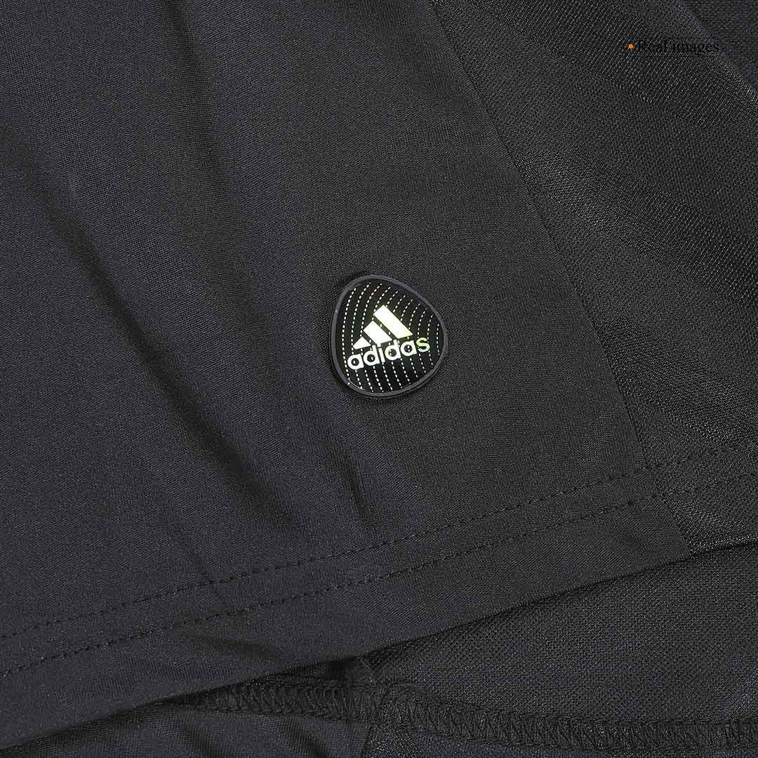 Camiseta de fútbol vintage de visitante del Real Madrid 2011/12