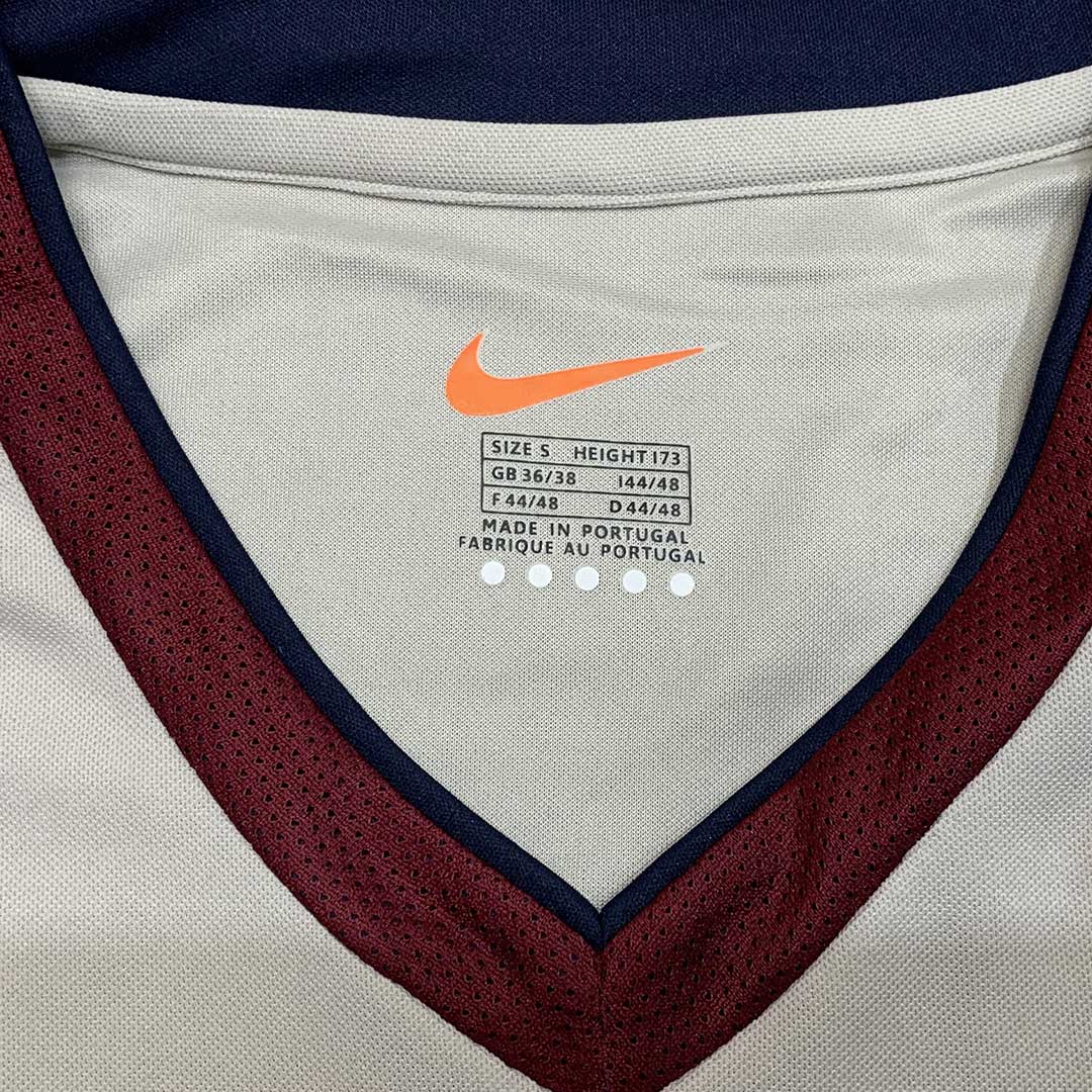 Camiseta retro de fútbol visitante del Barcelona 1998/99