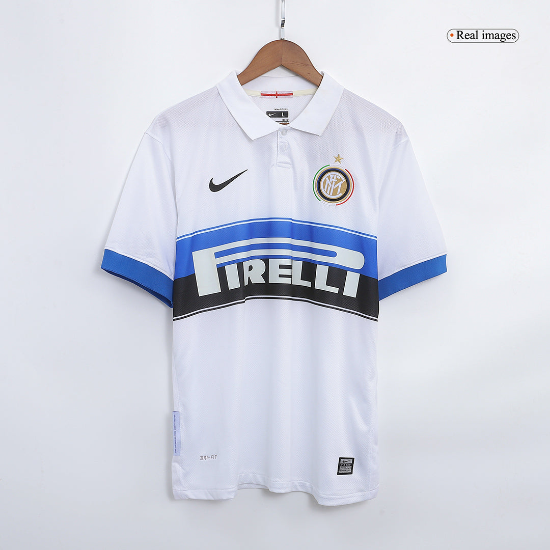 Camiseta retro de fútbol visitante del Inter de Milán 2009/10