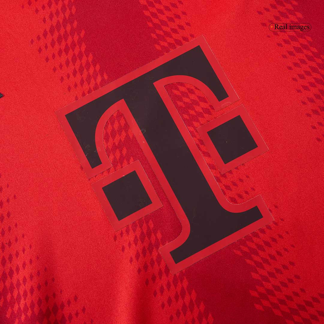 Kit de camiseta de fútbol local del Bayern Múnich para niños (camiseta, pantalones cortos y calcetines) rojo