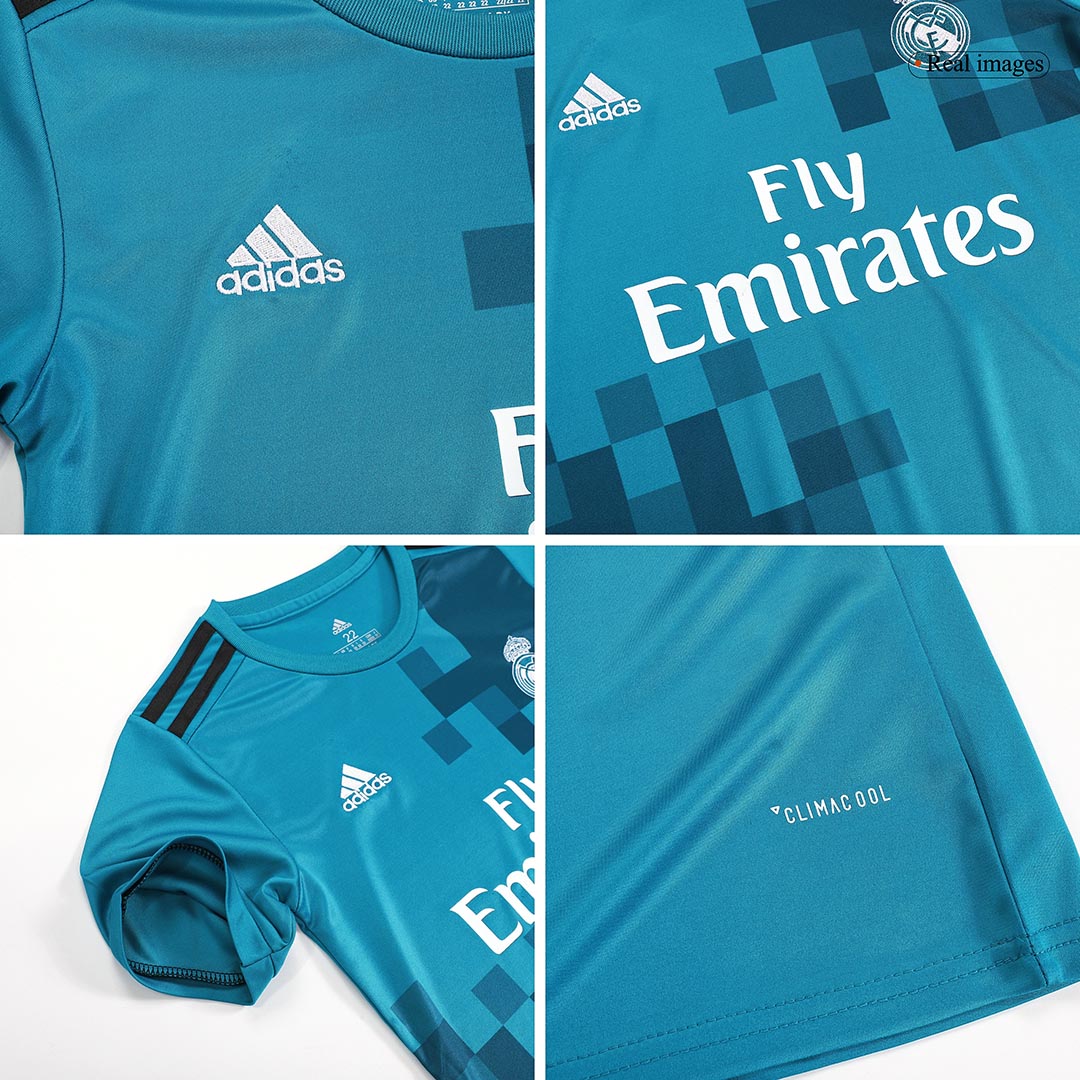 Kit de camiseta de fútbol de la tercera equipación del Real Madrid 2017/18 para niños