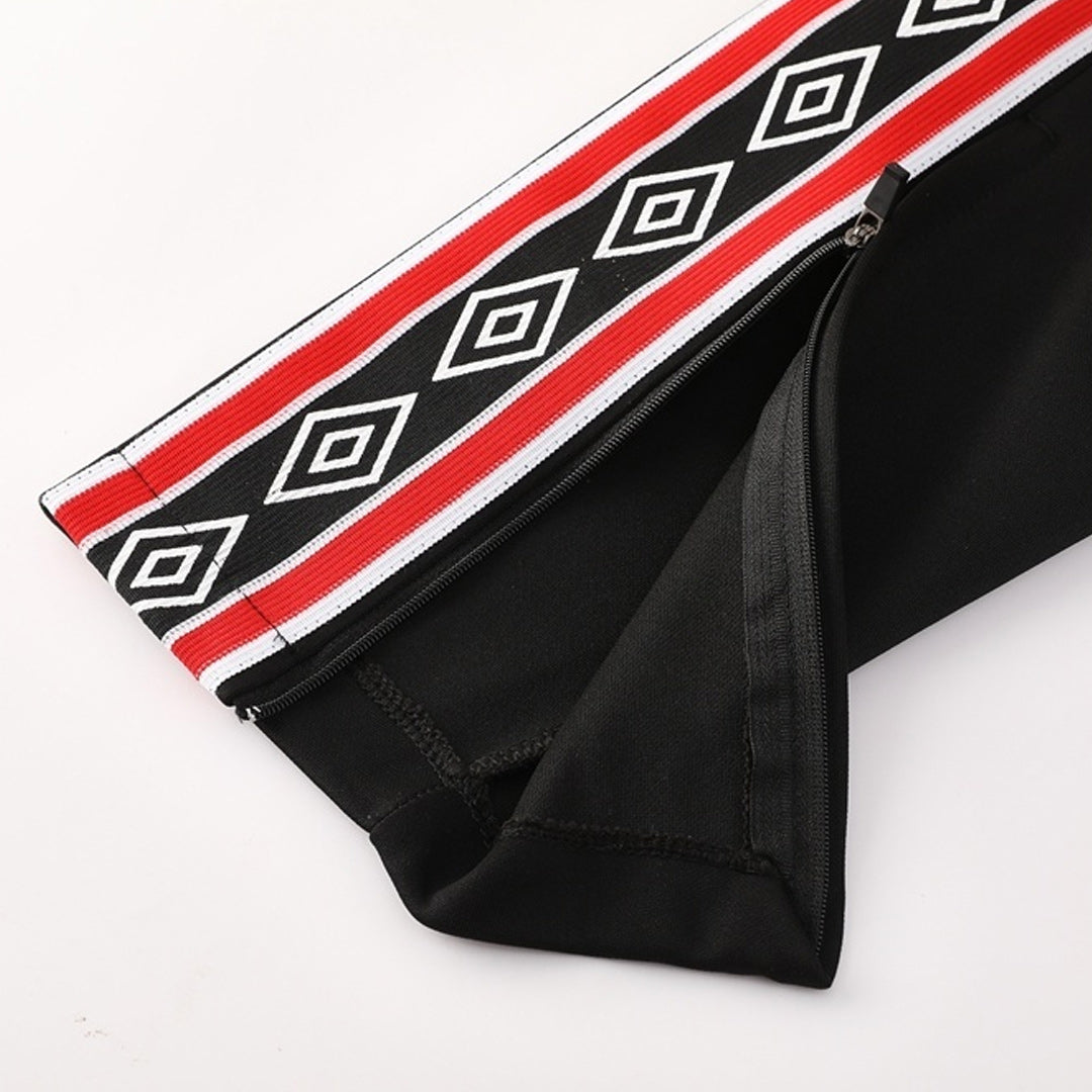 Kit de entrenamiento del Manchester United 2025/26 (Chaqueta + Pantalones)
