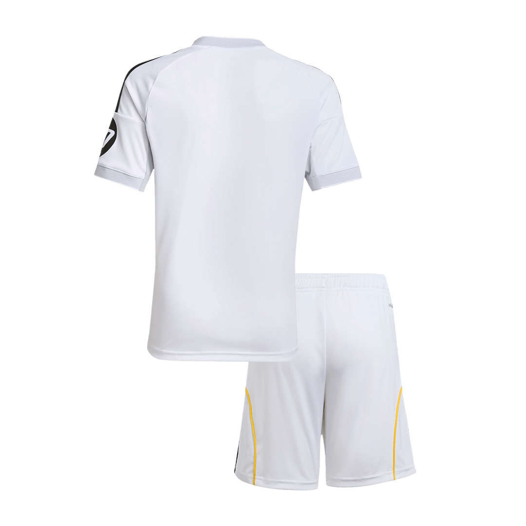 Kit de camiseta de fútbol local del Real Madrid 2025/26 para niños