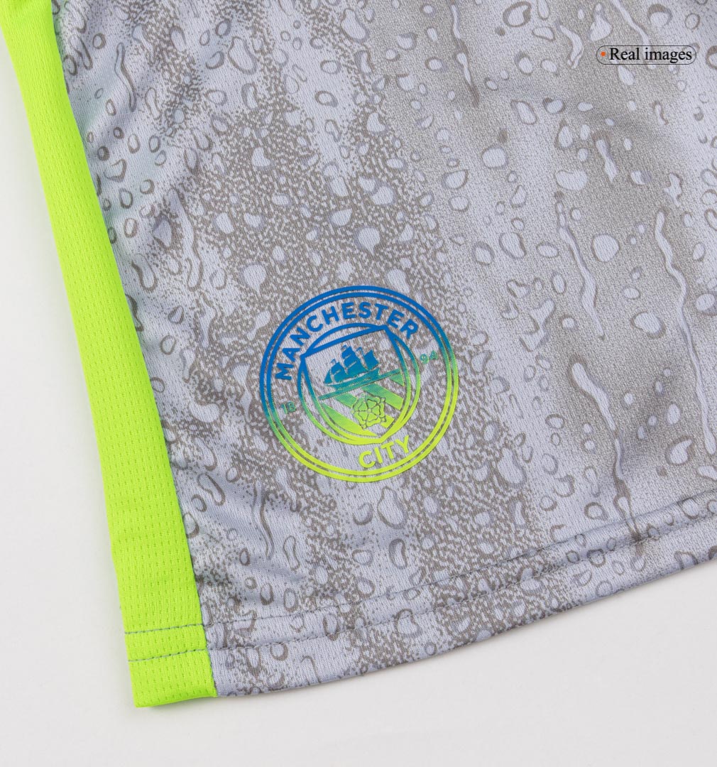 Kit de fútbol visitante del Manchester City para niños (Kit, pantalón corto y medias) 2025/26