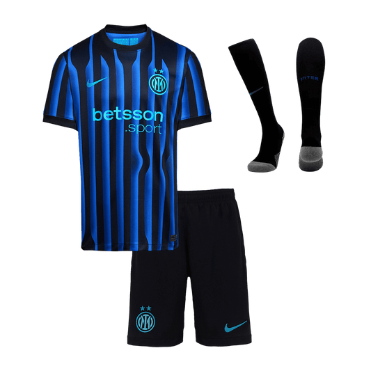 Kit de camiseta de fútbol local del Inter de Milán para niños (camiseta, pantalón corto y calcetines) 2025/26
