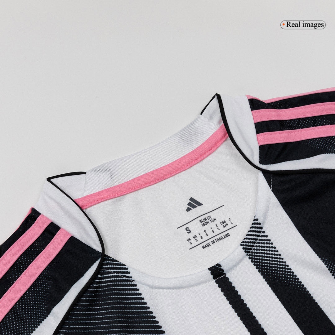 Camiseta de fútbol de manga larga de la Juventus 2025/26