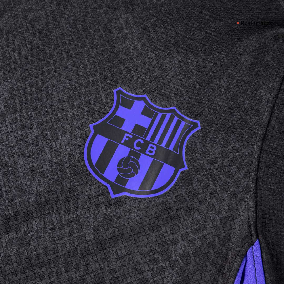 Camiseta de entrenamiento prepartido del Barcelona x Kobe Bryant 25/26, negra