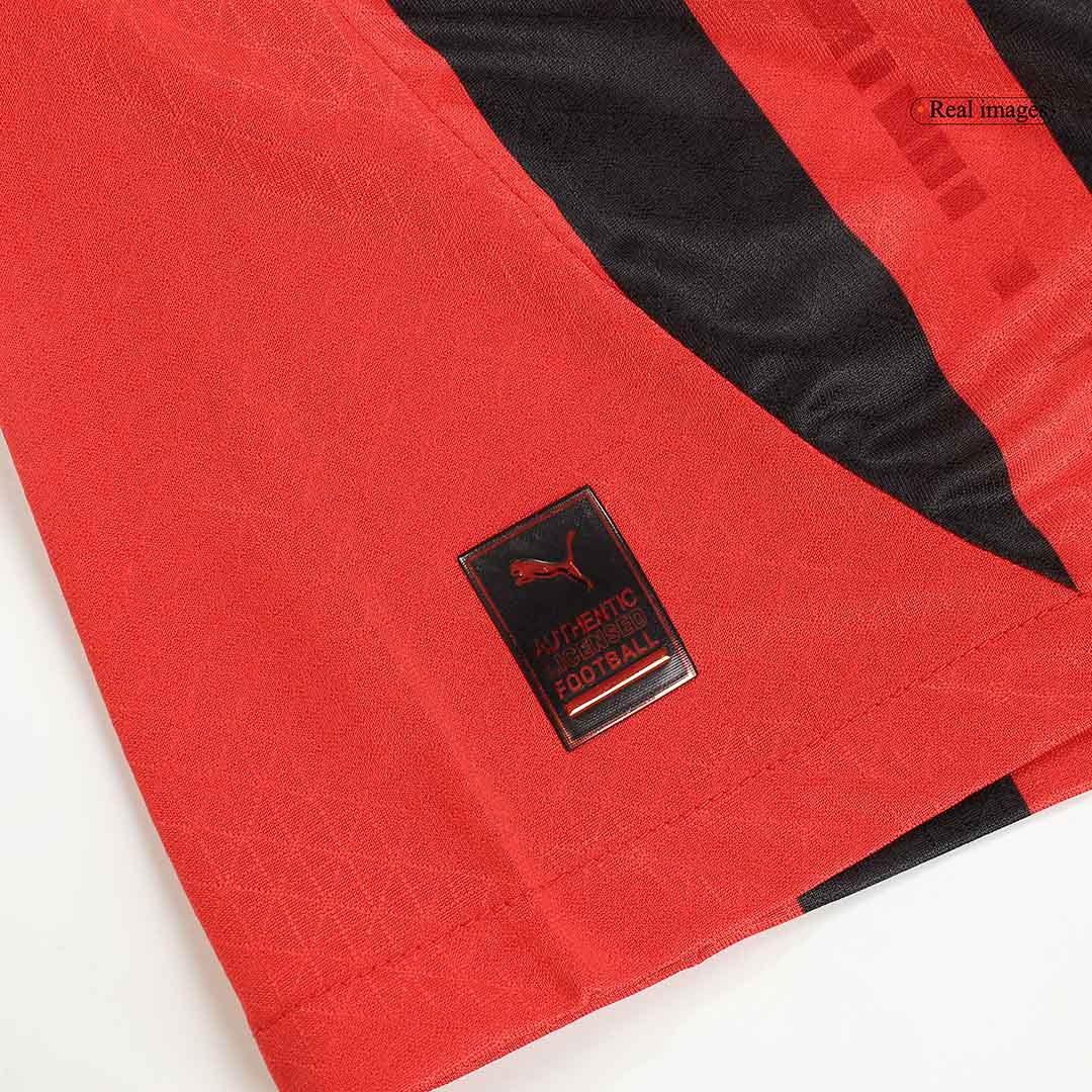Camiseta de fútbol local auténtica del AC Milan 2024/25
