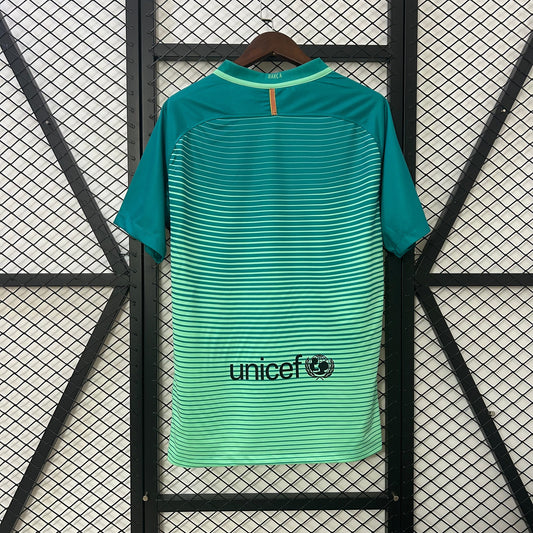 Tercera equipación retro del Barcelona 16/17