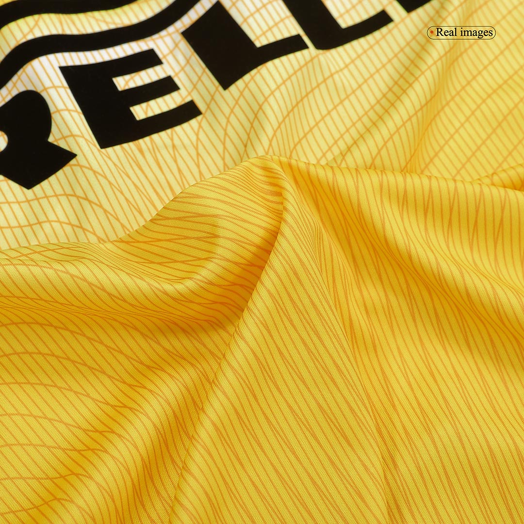 Camiseta retro de fútbol de visitante del Inter de Milán 2002/03
