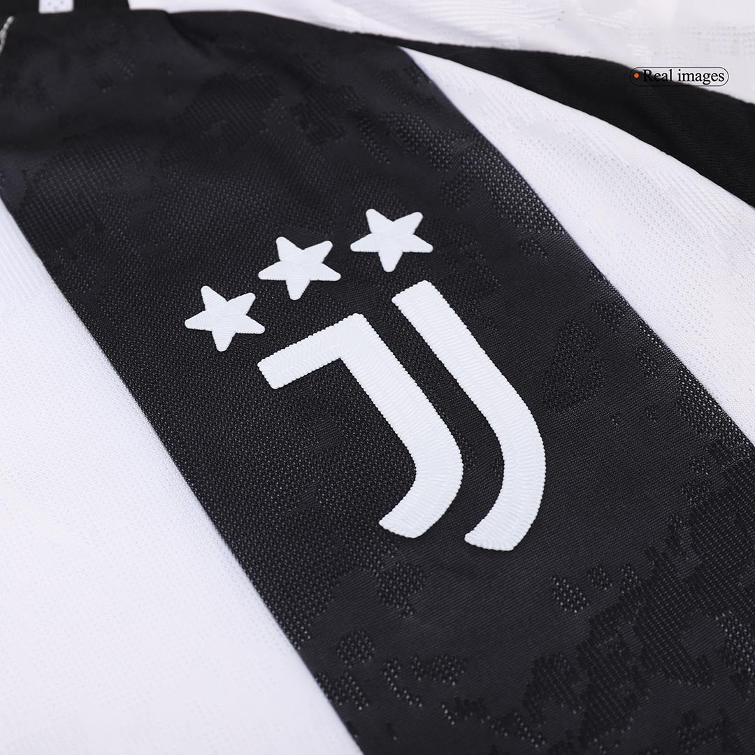 Camiseta de fútbol local auténtica de VLAHOVIĆ #9 de la Juventus 2024/25 - Patrocinador de Save The Children
