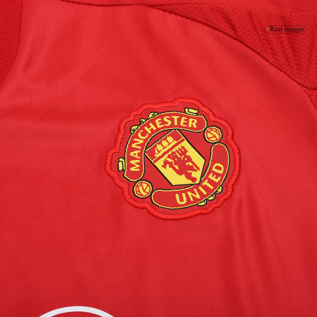Kit de fútbol local del Manchester United para niños (Kit, pantalón corto y calcetines) 2024/25
