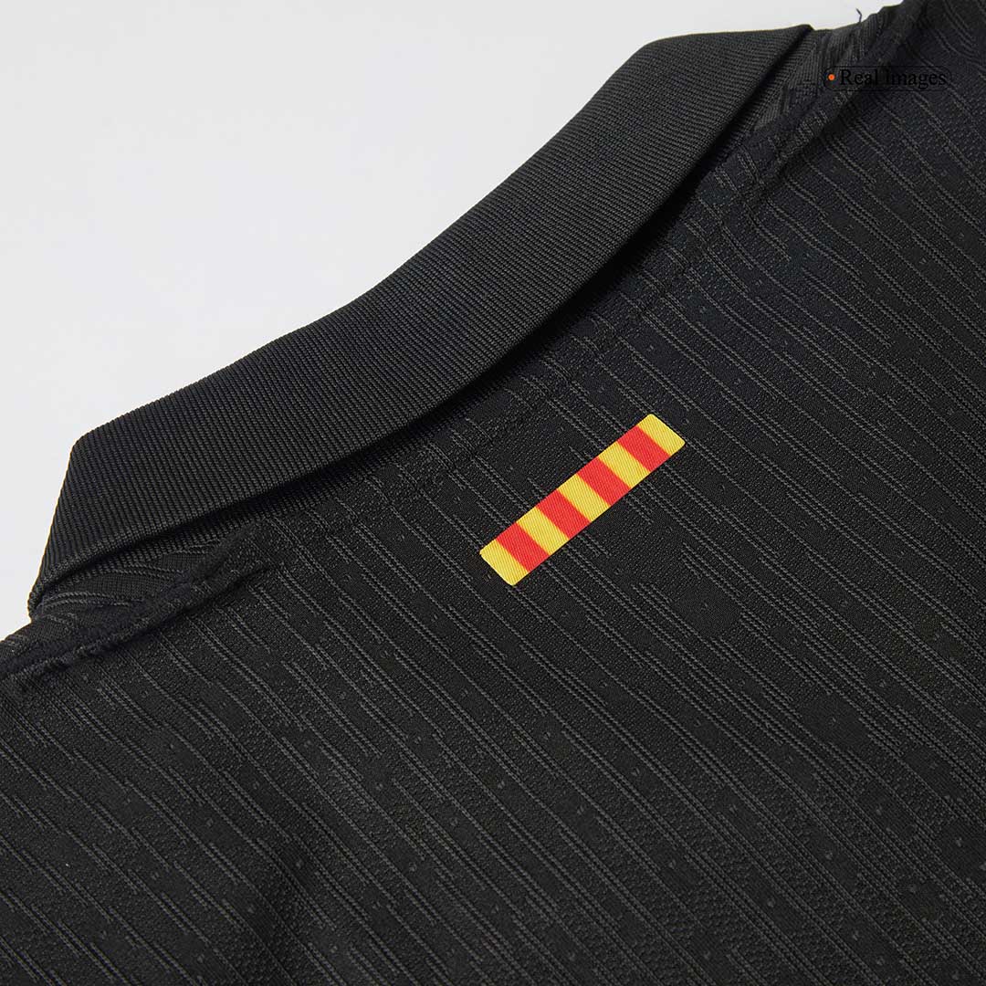 Camiseta de fútbol visitante auténtica del Barcelona 2024/25