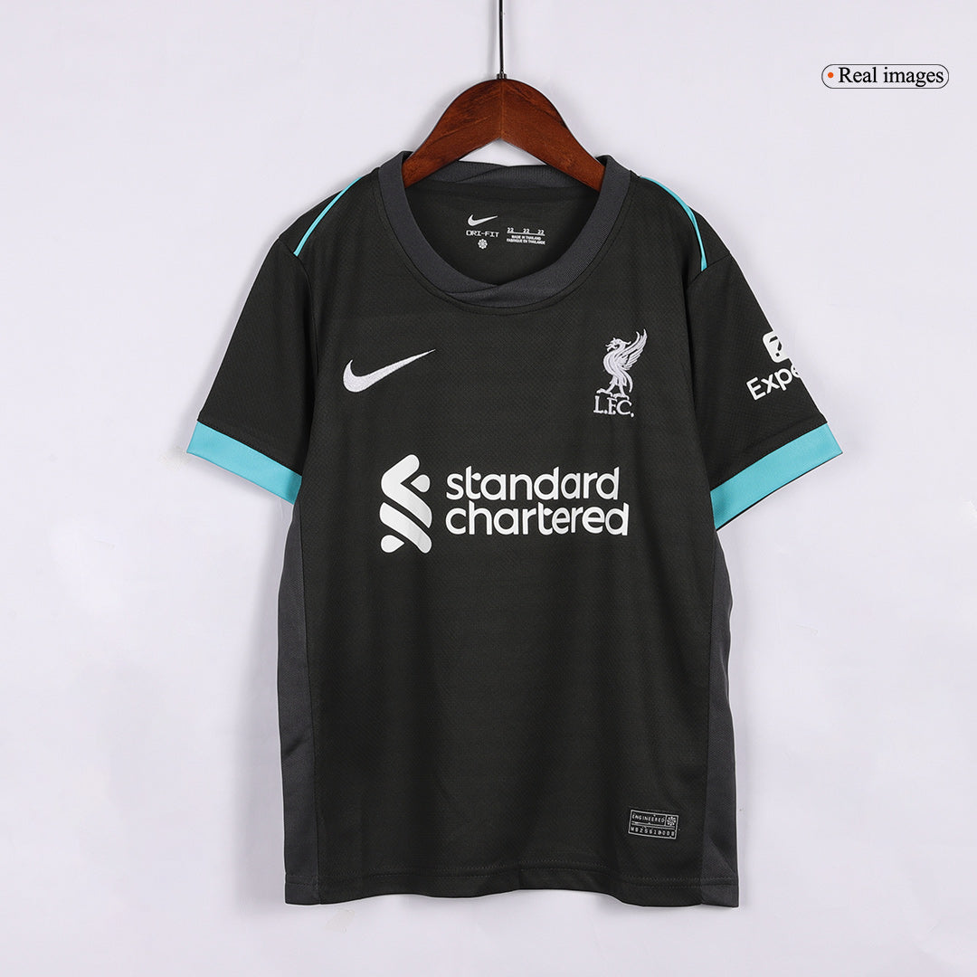 Kit de fútbol visitante del Liverpool para niños (camiseta y pantalón corto)