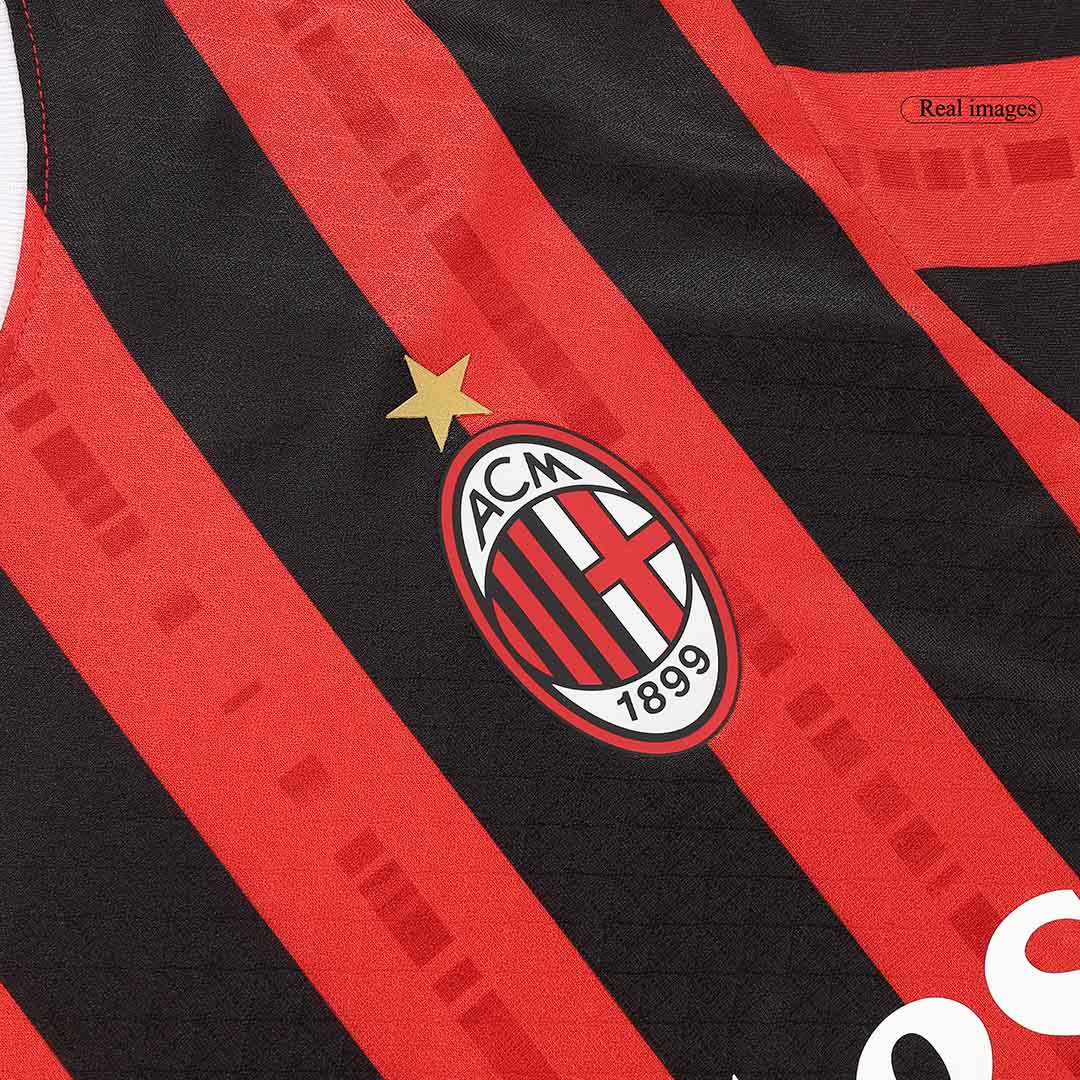 Camiseta de fútbol local auténtica del AC Milan 2024/25